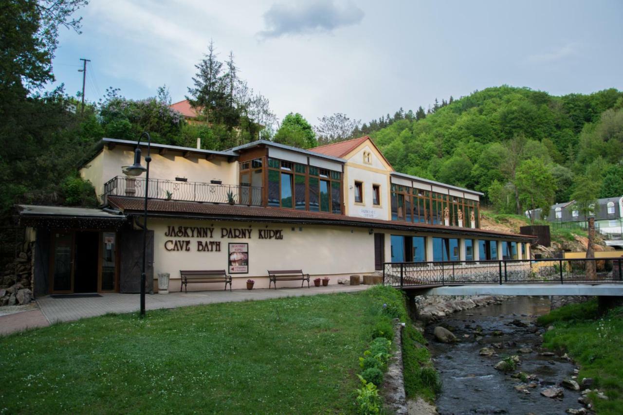 Grand Spa Holiday Home Sklené Teplice Exterior foto